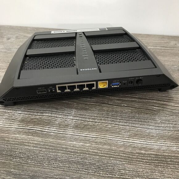 Netgear Nighthawk X6 R8000 AC3200 Tri-band WiFi Router w/ Power Cable - Picture 5 of 6